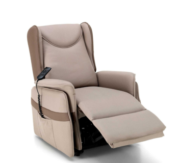 poltrone con aiuto per alzarsi